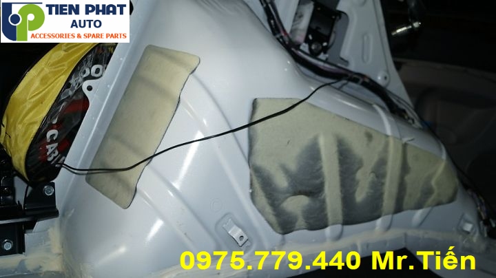 Dịch Vụ Dán Chống Ồn Cách Âm Cho Xe Suzuki Ertiga Làm Tận Nơi