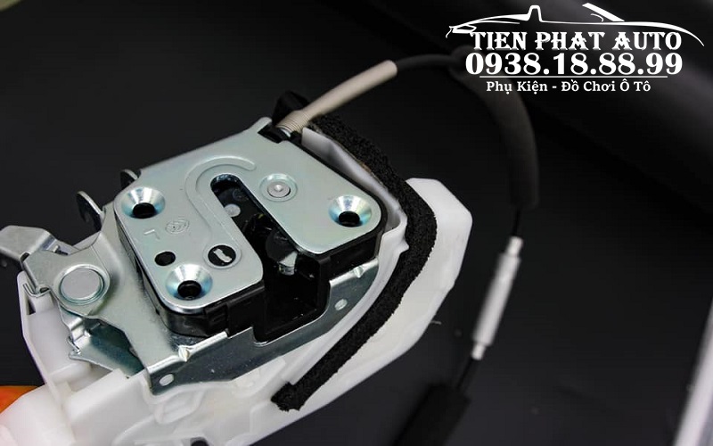 Độ Cửa Hít Tự Động Cho Xe Toyota Cross