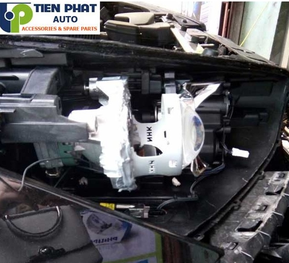 Độ Bi Cầu Xenon NHK Tăng Sáng 300% Cho Ô Tô Bảo Hành 3 Năm Tiến Phát Auto