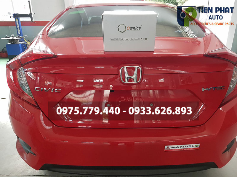 Gắn Màn Hình DVD Android Cao Cấp Cho Xe Honda Civic 2018 – 2019