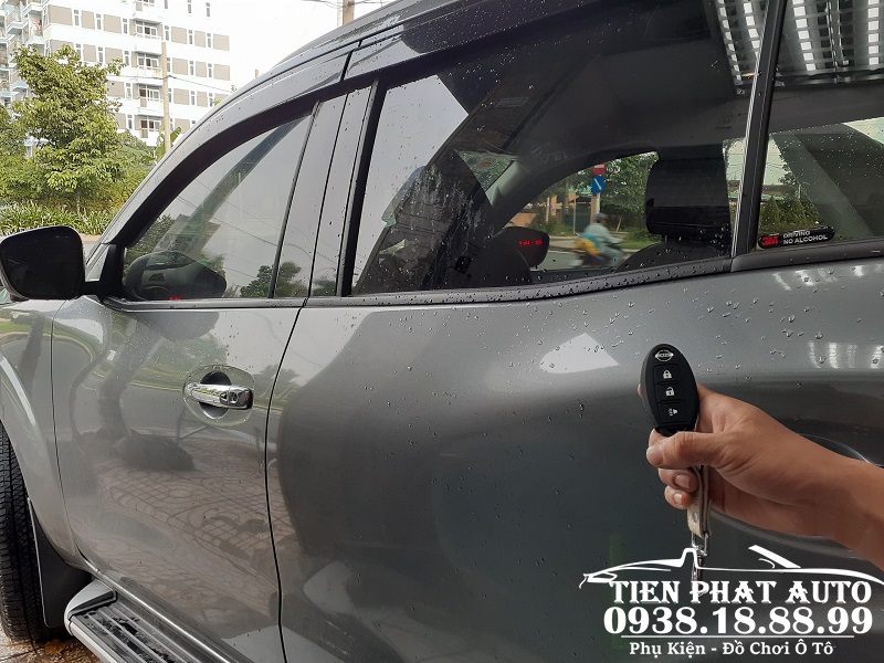 Gập Gương Lên Xuống Kính Cho Xe Nissan Terra