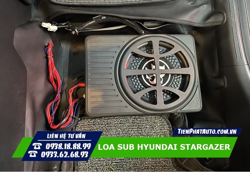 Loa Sub Hyundai Stargazer