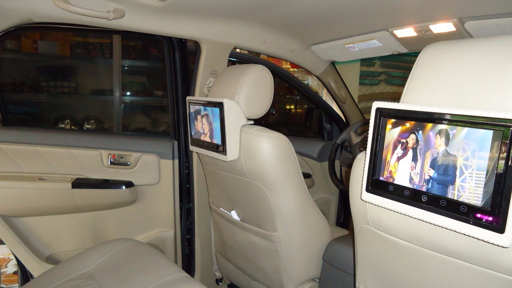 Lợi ích khi lắp màn hình gối đầu xe hơi Honda City