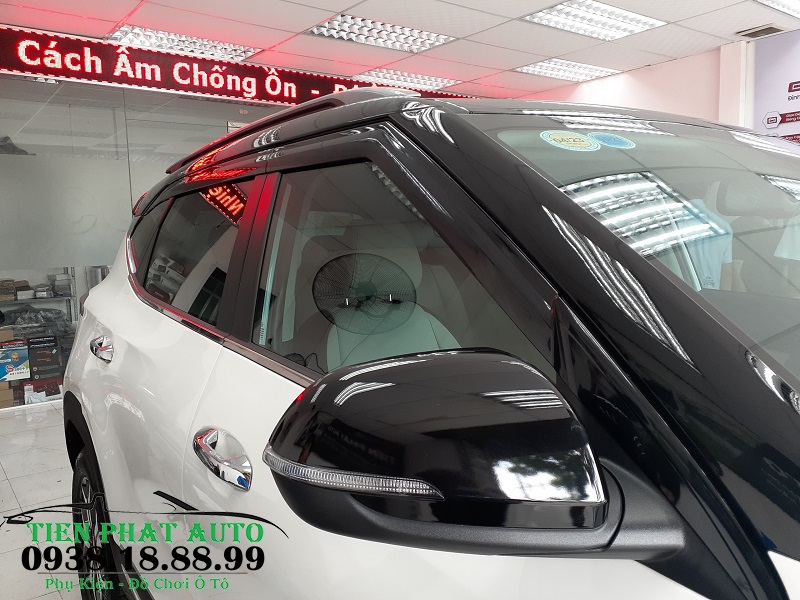 Vè Che Mưa Kia Seltos